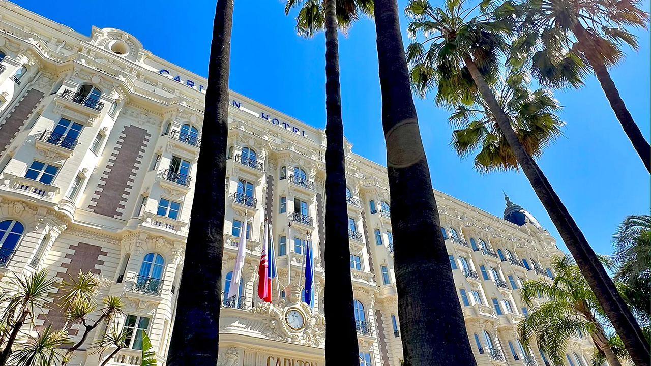 Grasse taxi hotel service